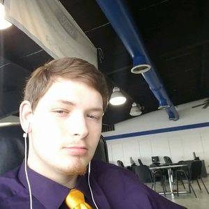 Meet your Posher, Ed